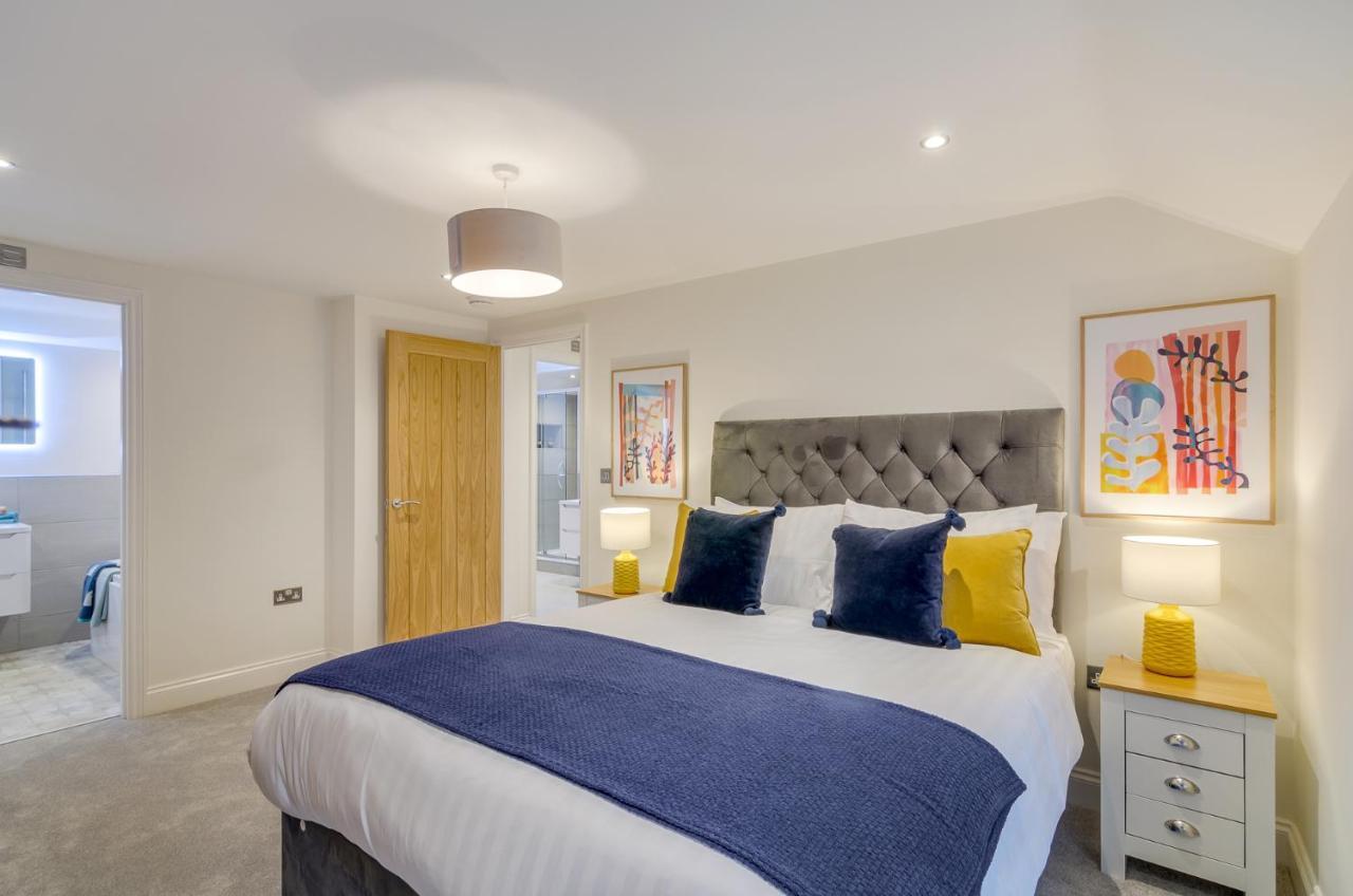 Spacious 6-Bed Home, Near The Norfolk Broads Clippesby ภายนอก รูปภาพ