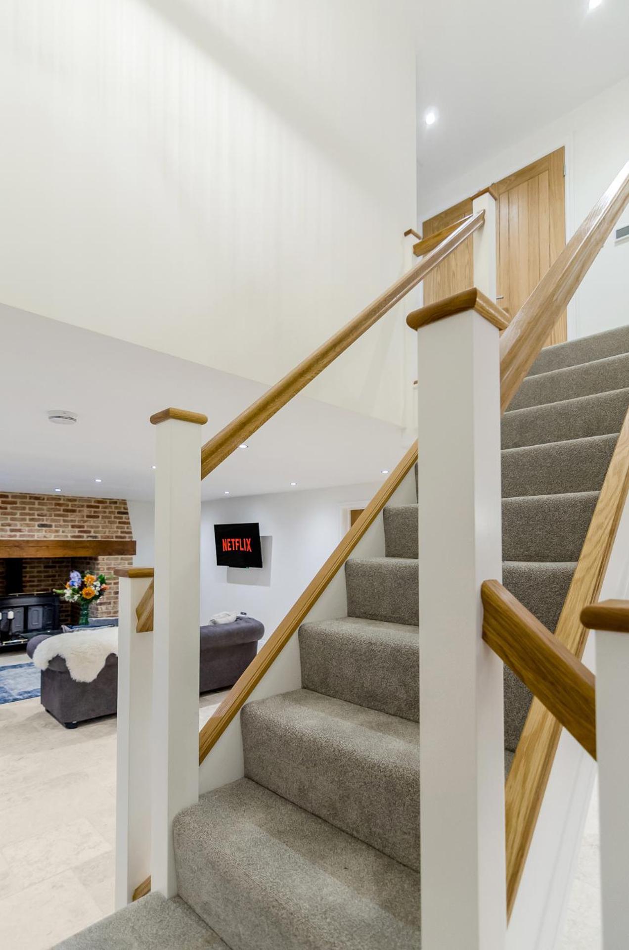 Spacious 6-Bed Home, Near The Norfolk Broads Clippesby ภายนอก รูปภาพ
